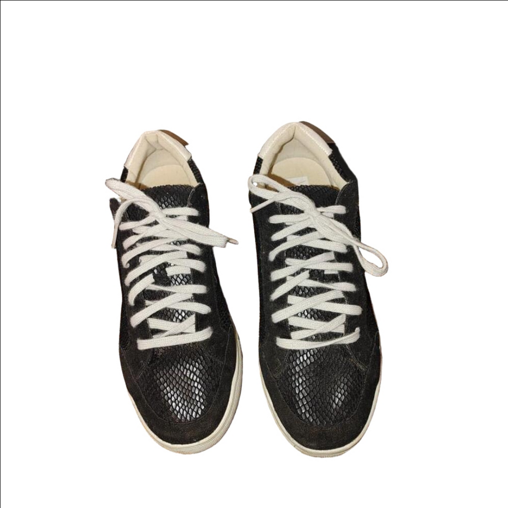 White Raven size 9